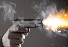 चाकण येथील रासे येथे हॉटेल मध्ये स्वप्नील शिंदे ऊर्फ सोप्या याच्यावर फायरींग…..